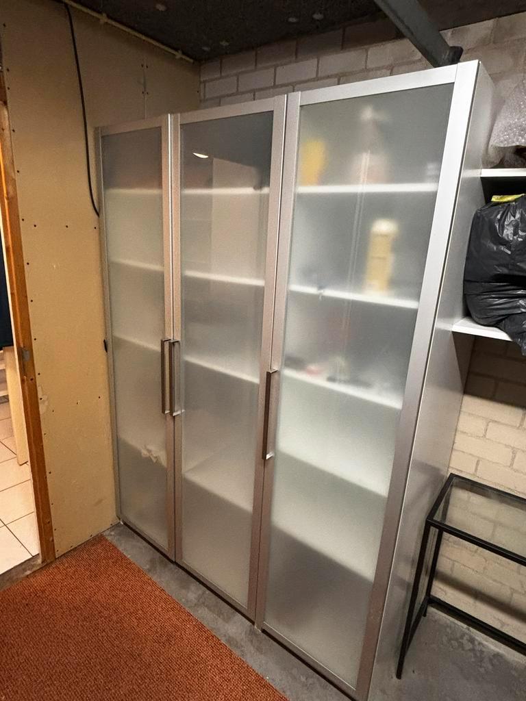 Ikea pax kast 150x200x60 cm gratis afcte halen