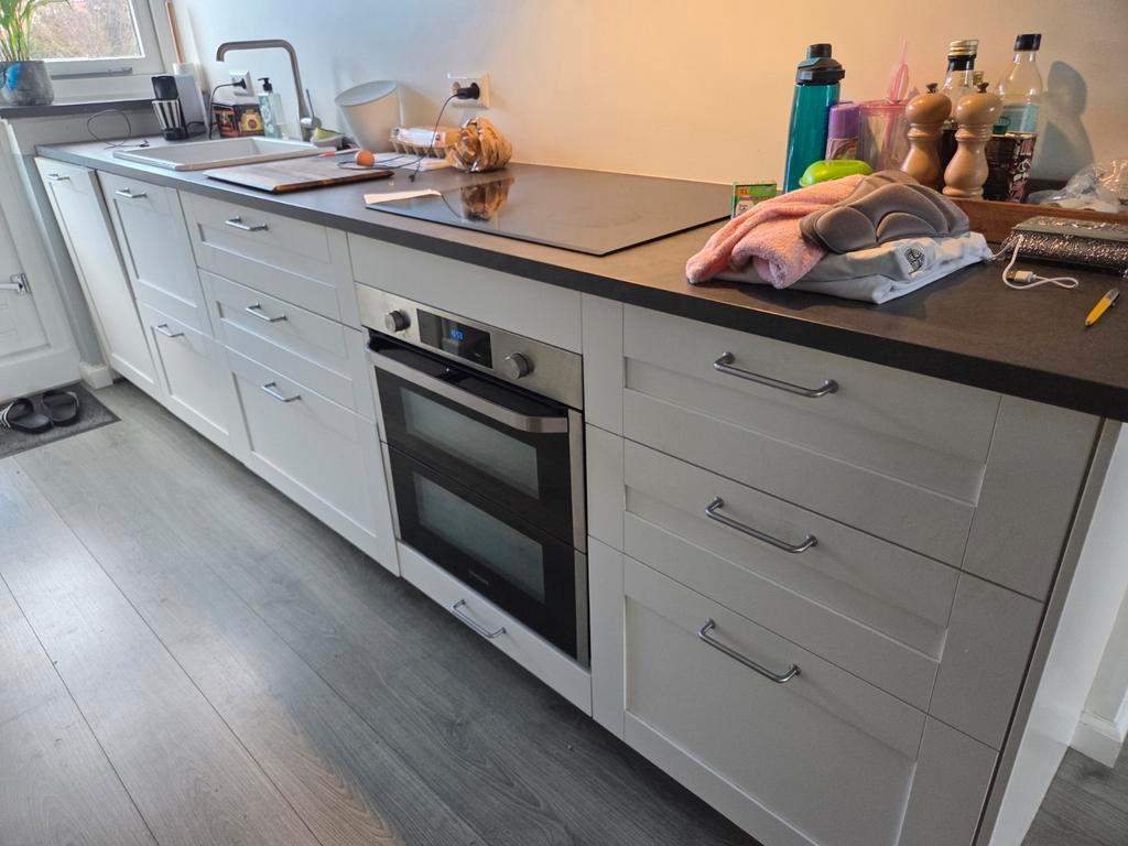 Gratis keuken. Zelf eruit halen.