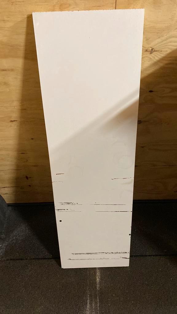 GRATIS. STUK MEUBELPANEEL gebruikt