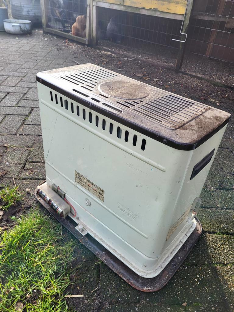 Gratis 2x Petroleumkachel - Schuurvondst