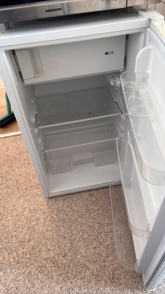Koelkast met vriesvakje (ophalen in alphen aan den rijn)