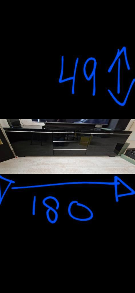 Gratis TV kast - Zwart