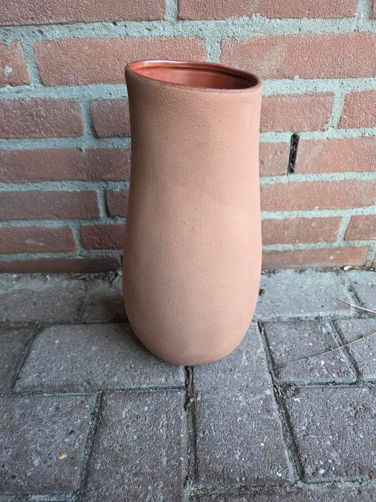 Mooie terracotta vaas