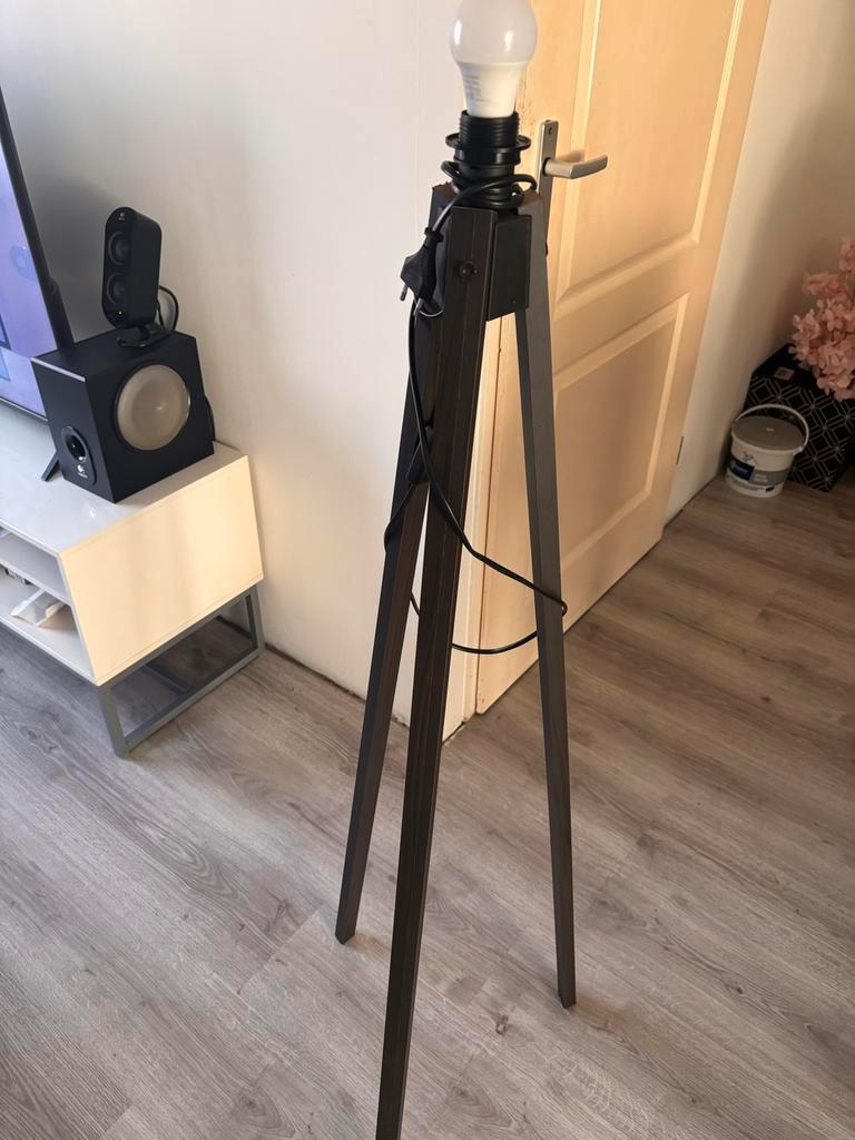 Vloerlamp zonder kap - Strak design