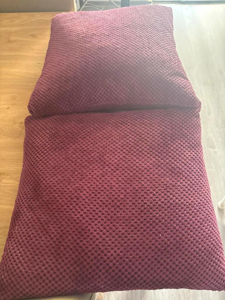 Twee kleine kussens gratis!