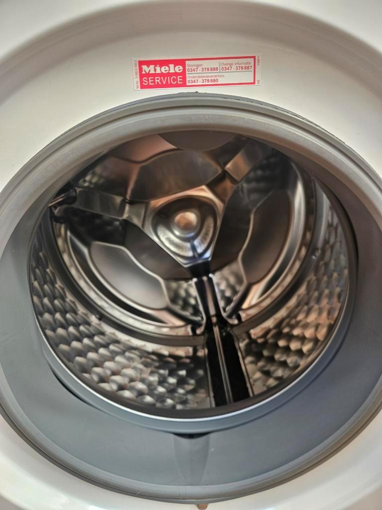 Miele Wasmachine - Werkt Perfect! (Moet weg ivm verhuizing!)