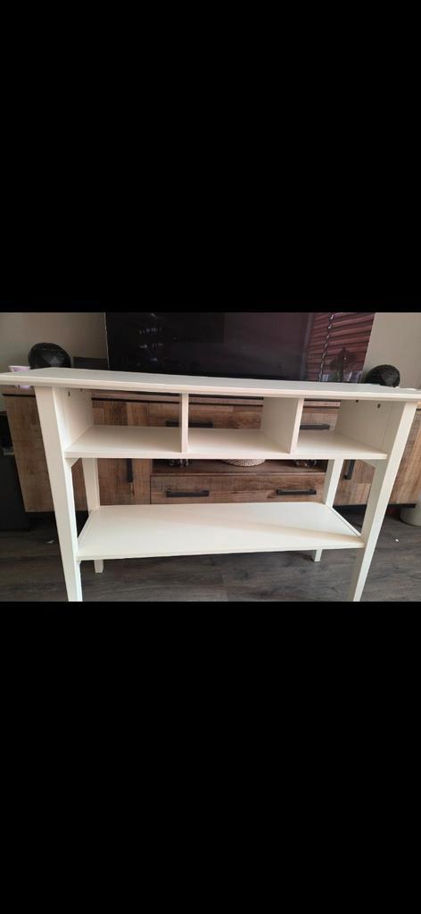 Gratis bureau/want tafel