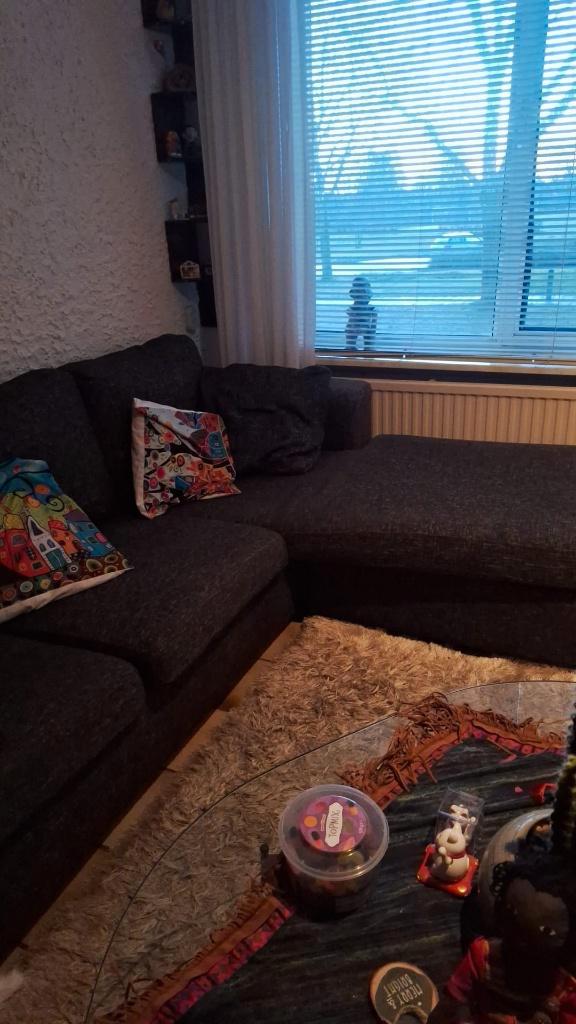 Hoekbank gratis op te halen kerkrade