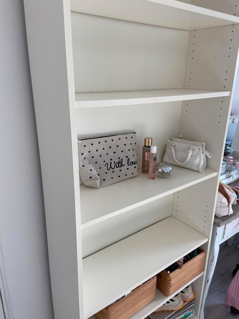 Gratis ophalen voorraadkast/ boekenkast