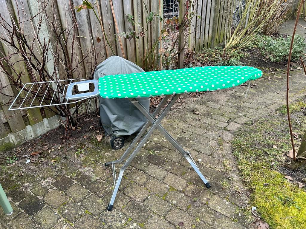 Strijkplank - Gratis af te halen!