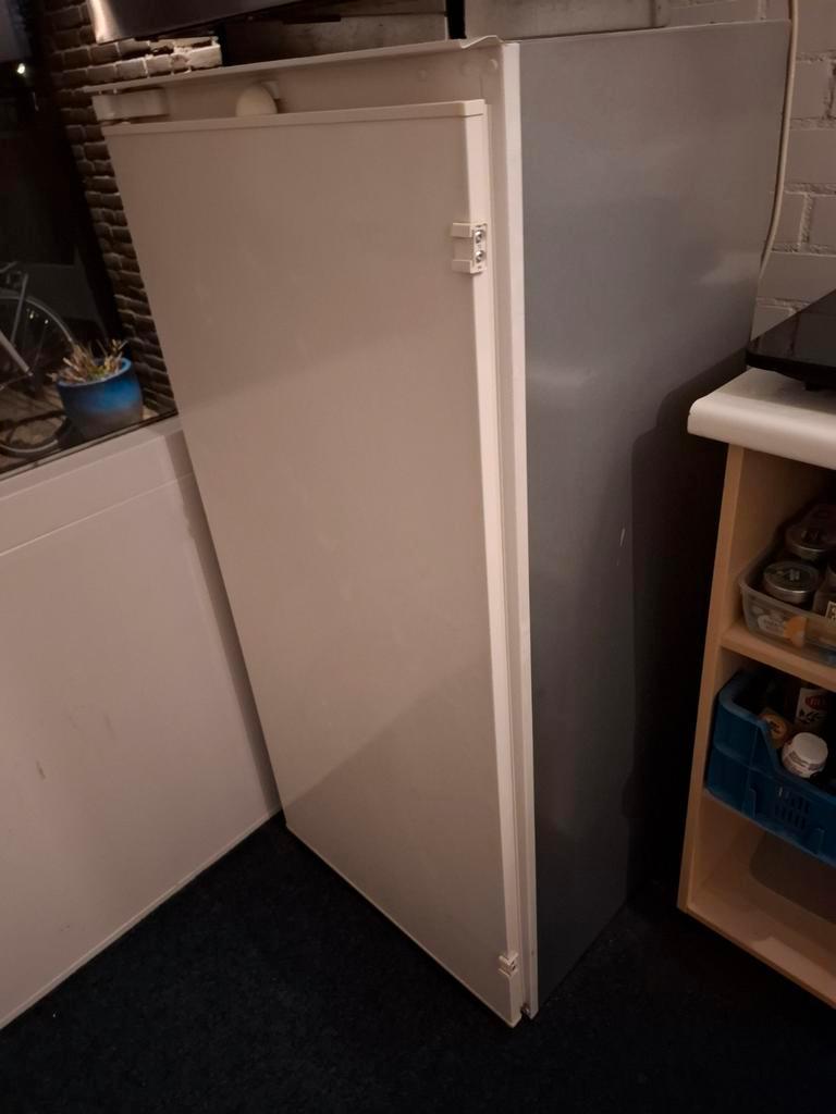 Koelkast inbouw hoog model GRATIS dinsdagavond ophalen