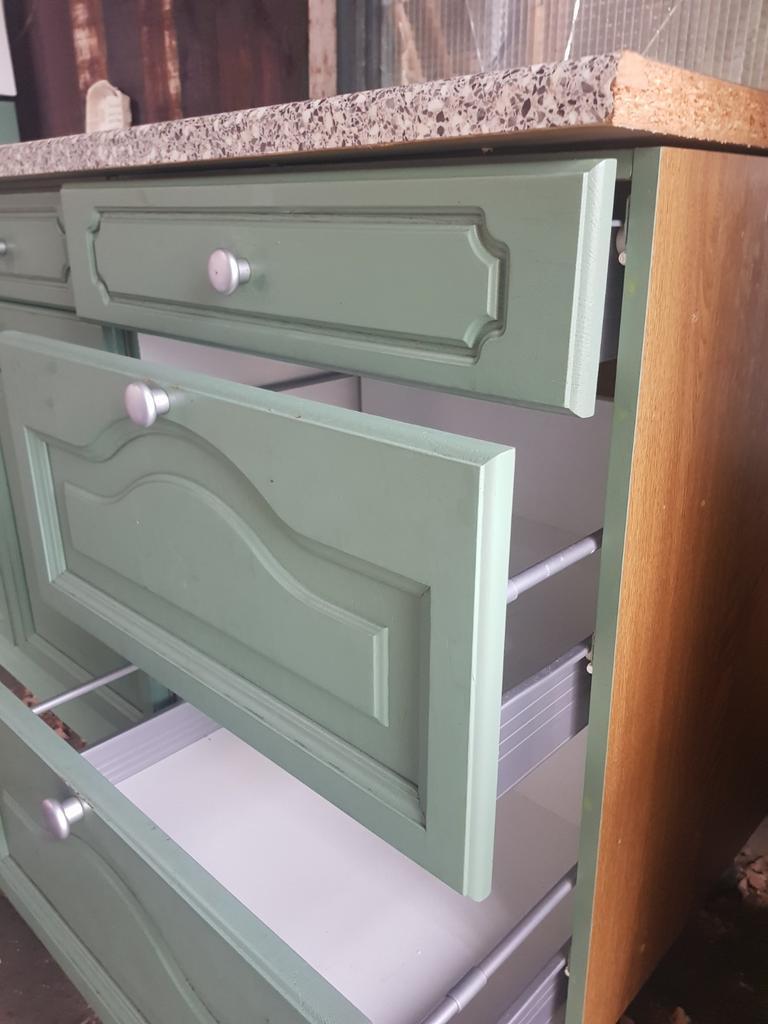 Gratis keuken buitenkeuken massief houten fronten