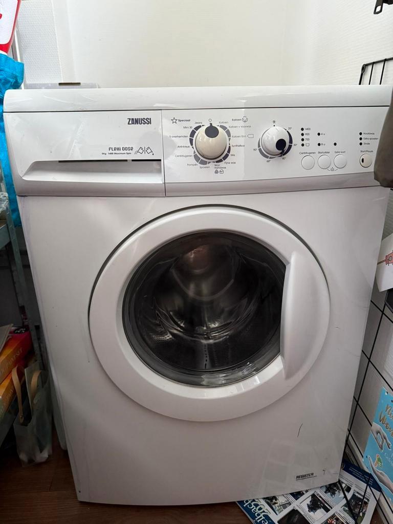 Zanussi Wasmachine - Voorlader. Op te halen in Achthuizen