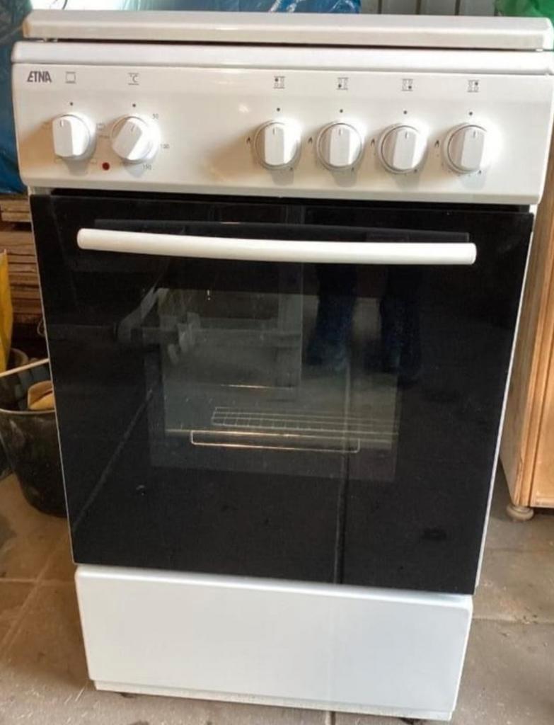 Etna Vrijstaand Gasfornuis - Gebruikt. Ophalen in Achthuizen