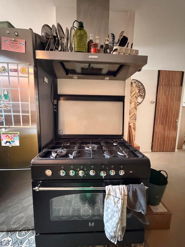 Gratis af te halen keuken met apparatuur