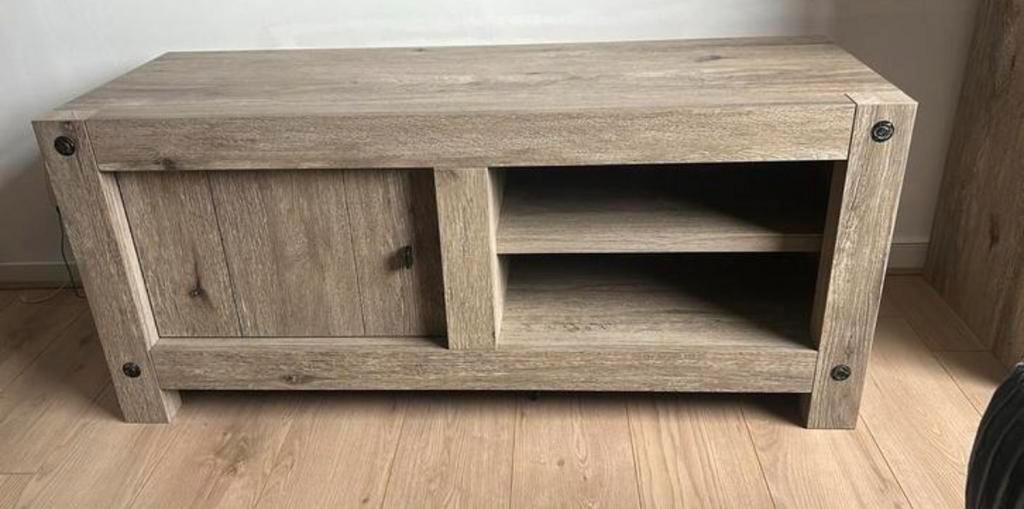 GRATIS AFHALEN ZSM TV meubel van Pronto Wonen