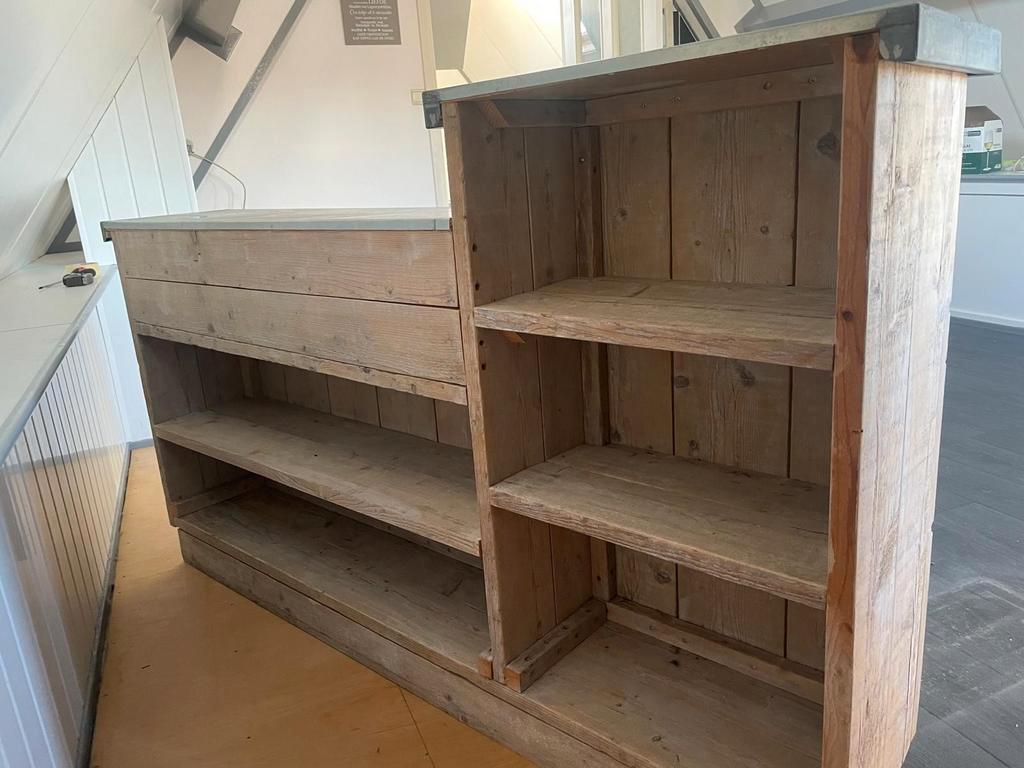 Stijgerhouten Toonbank / Balie