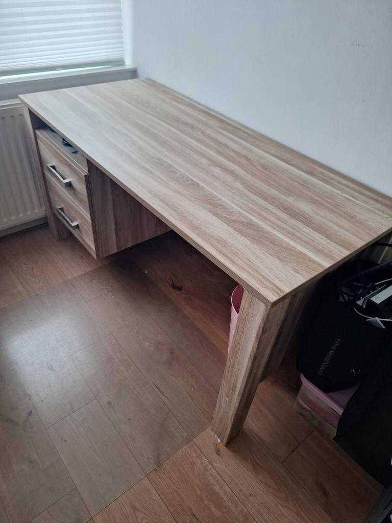 Mooi bureau 149x67