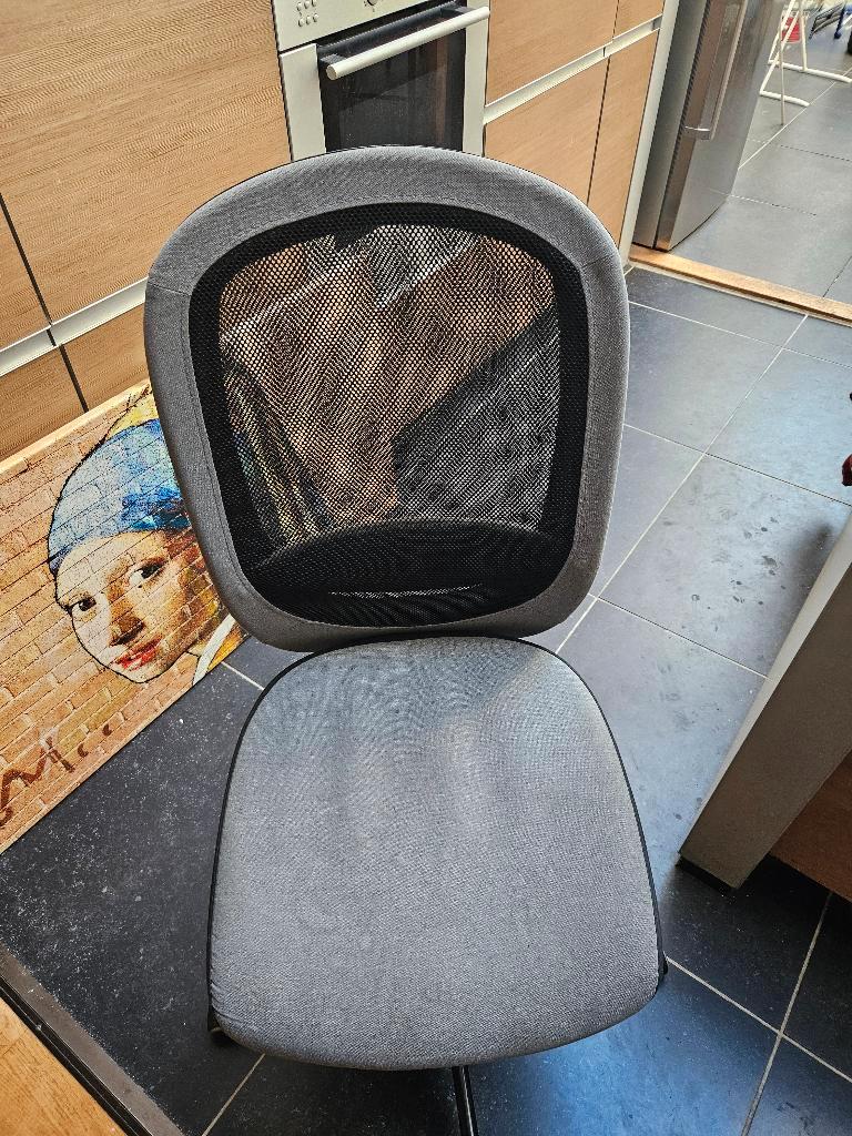 Office chair free