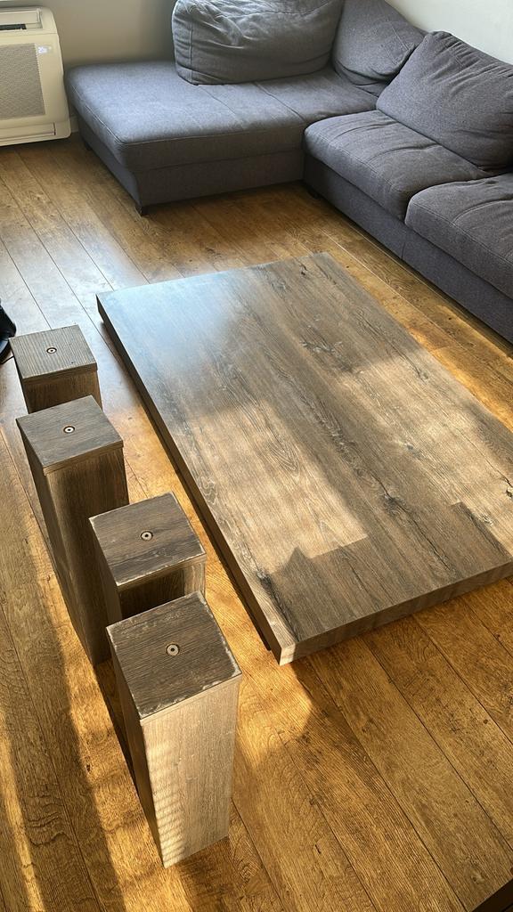 Gebruikte Eettafel - 163,5 x 101,5 cm