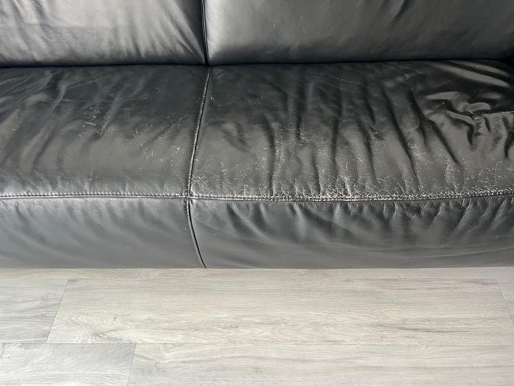 Zwart leren bank GRATIS AFHALEN