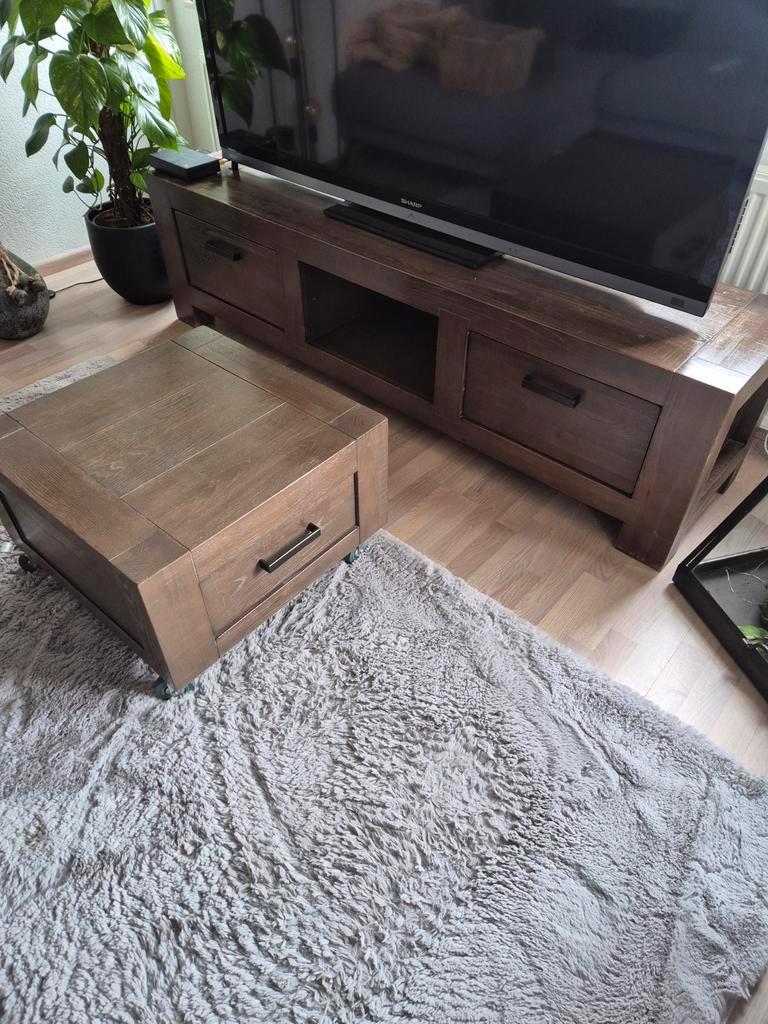 Tv meubel en salontafel