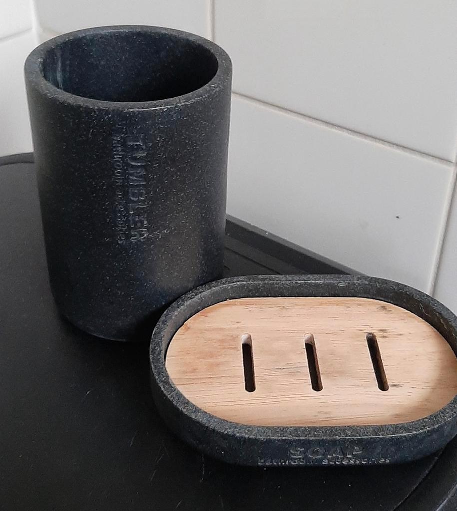 Gratis tandenborstel / zeephouder