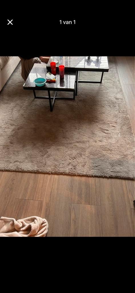 Gratis groot kleed (2x3 meter) op te halen