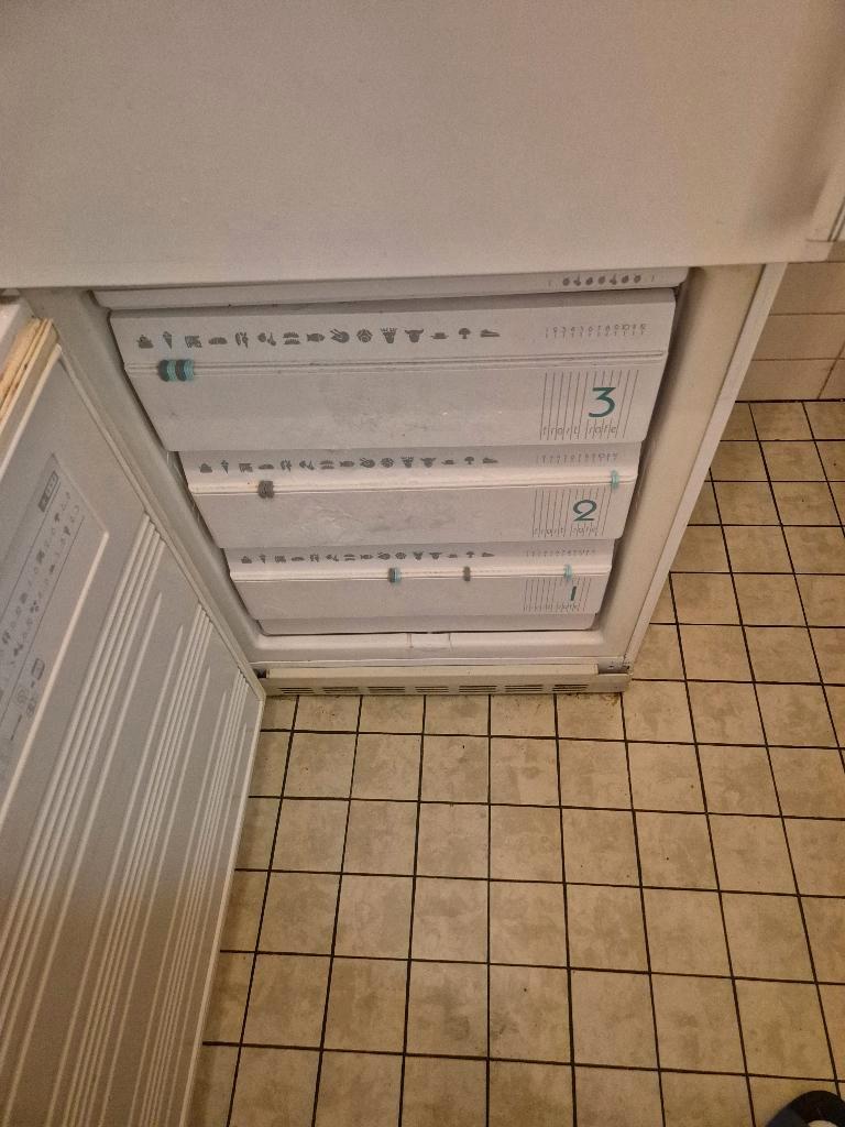 Koelkast gratis afhalen tussen 12 en 14 februari