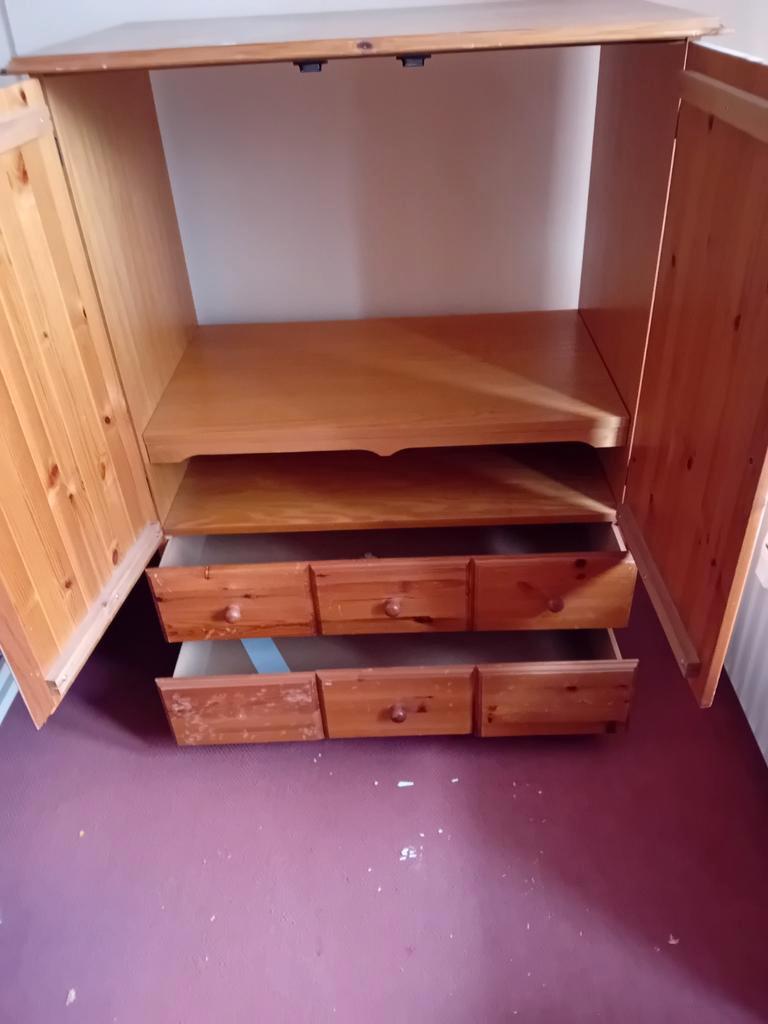 TV / computer kast met lades