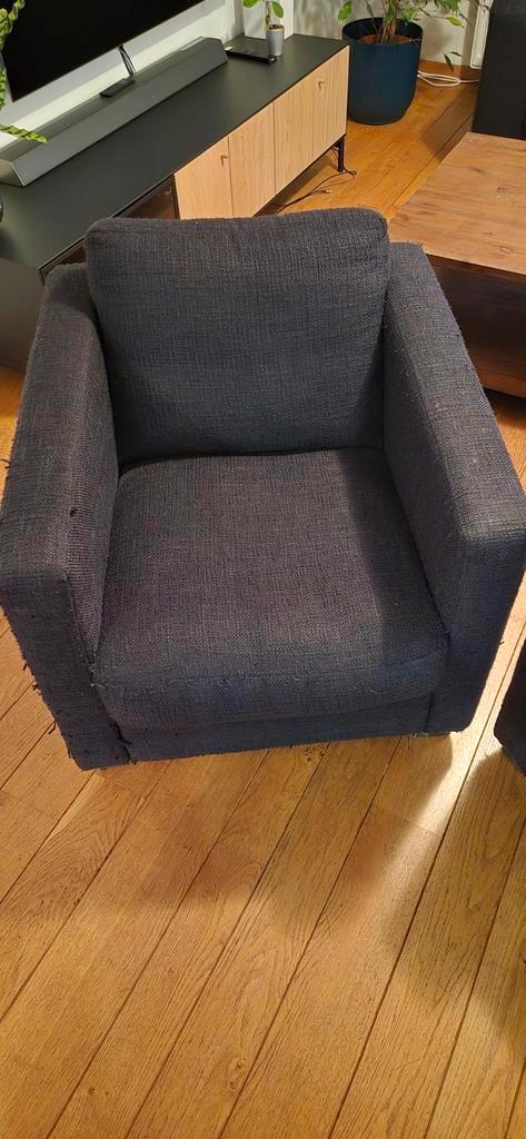 Gratis bank en 2x bijpassende stoeltjes