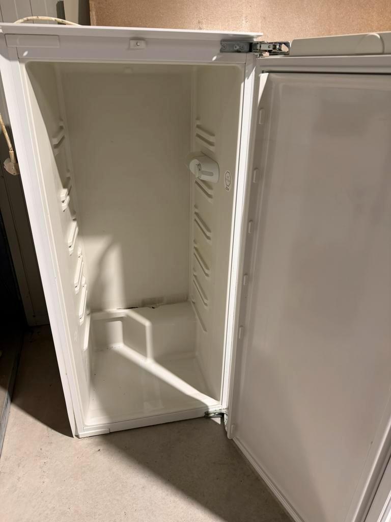 Inbouwkoelkast nishoogte 122 cm