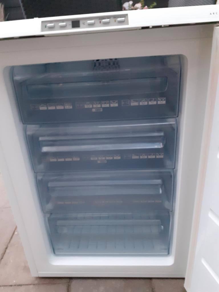 Diepvries AEG no frost.  Defect
