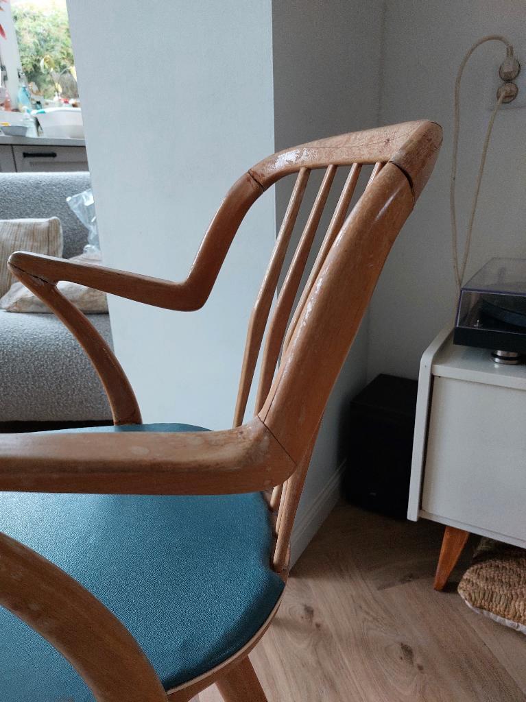 vintage stoel opkanpper