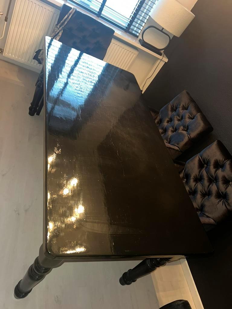 Eet tafel zwart 180/100 Gratis!