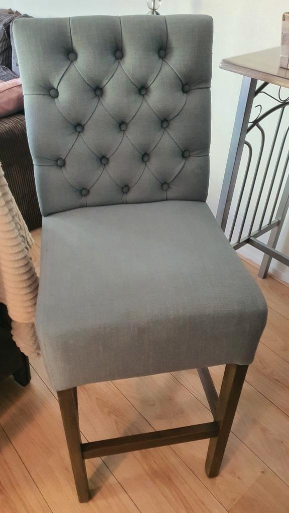 Bar stoelen 2 stuks gratis afhalen