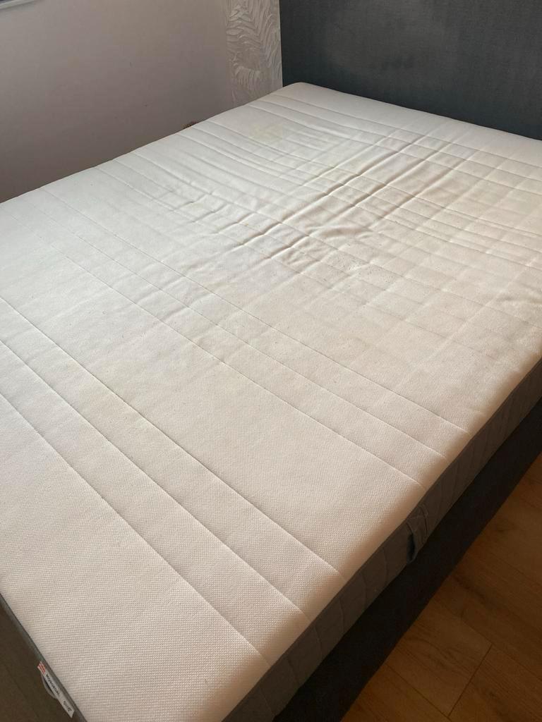 Boxspring 160x200 met matras - Gratis af te halen