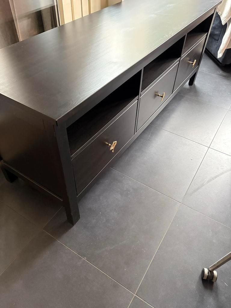 Gratis IKEA TV-kastje