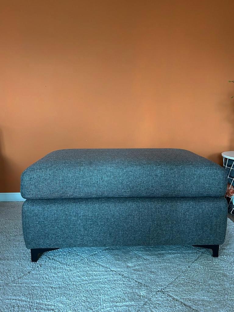 Bank Pronto met poef - Rookvrij & Kattenvrij