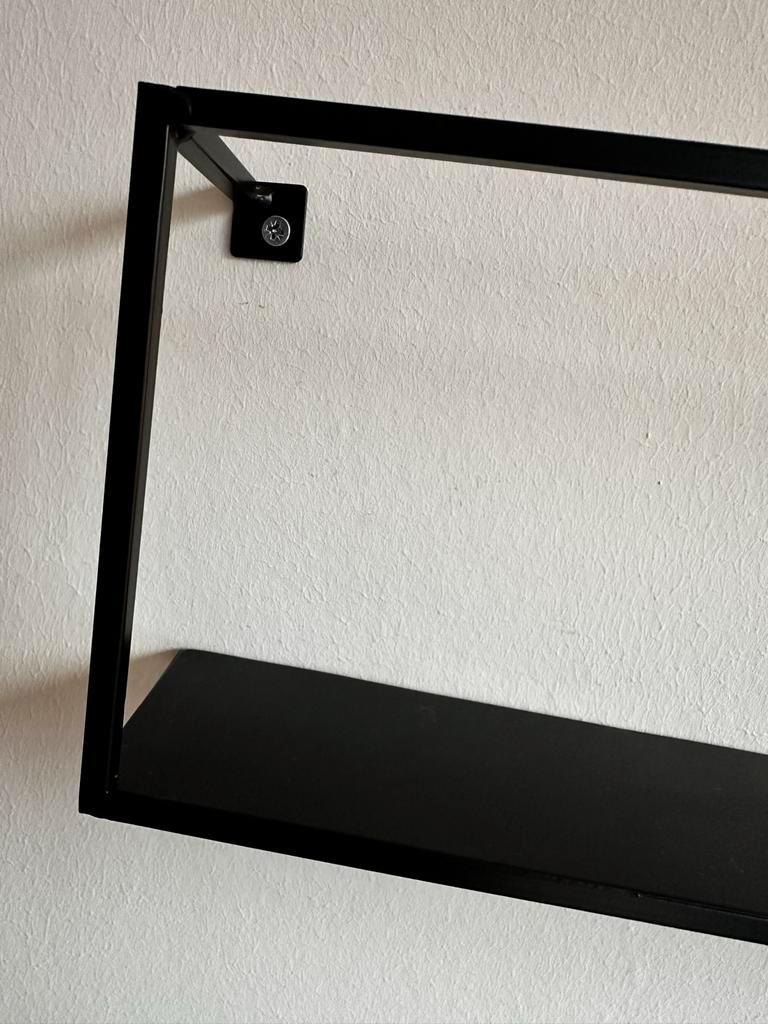 Industriële WOOOD wandplankjes 50x16x8 - set ZGAN