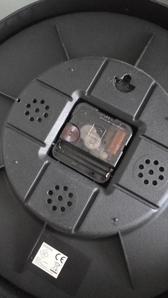 Ronde Wandklok - Egmond aan Zee