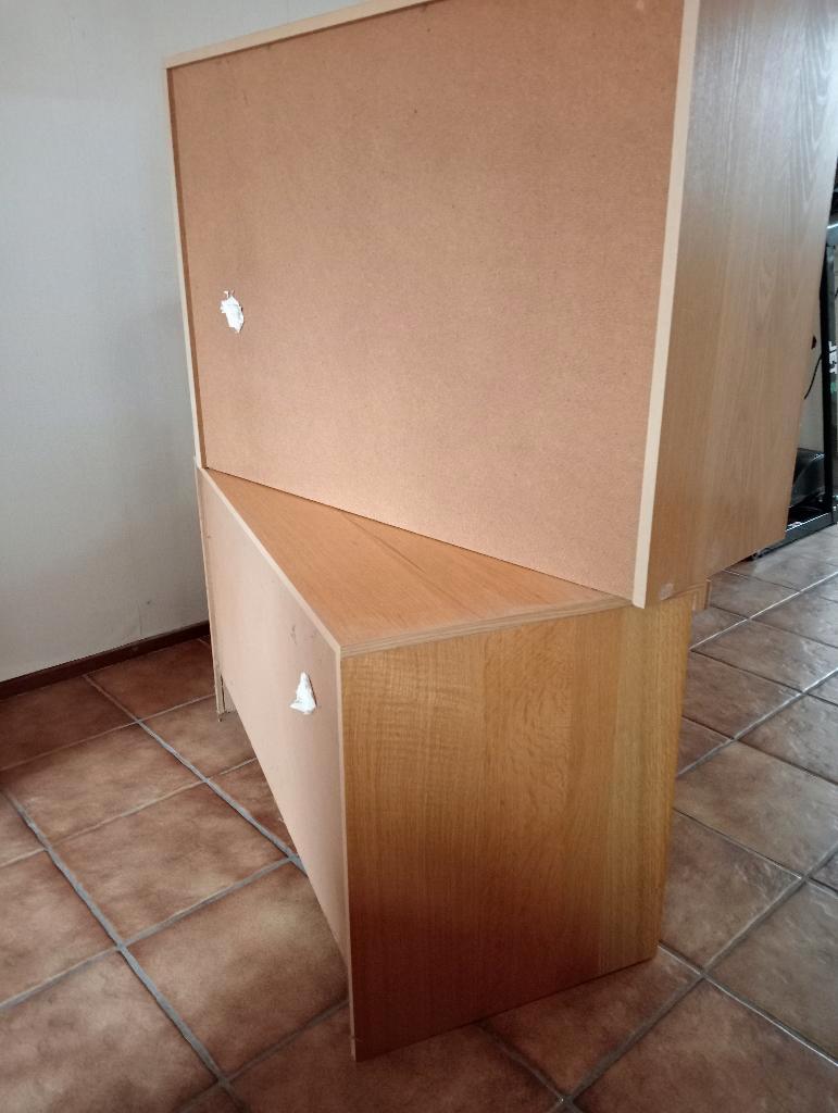 2 stuks kasten wandmeubel licht eiken gratis ophalen