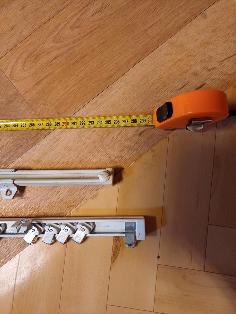 Gratis gordijnrails lang en kort wit metaal