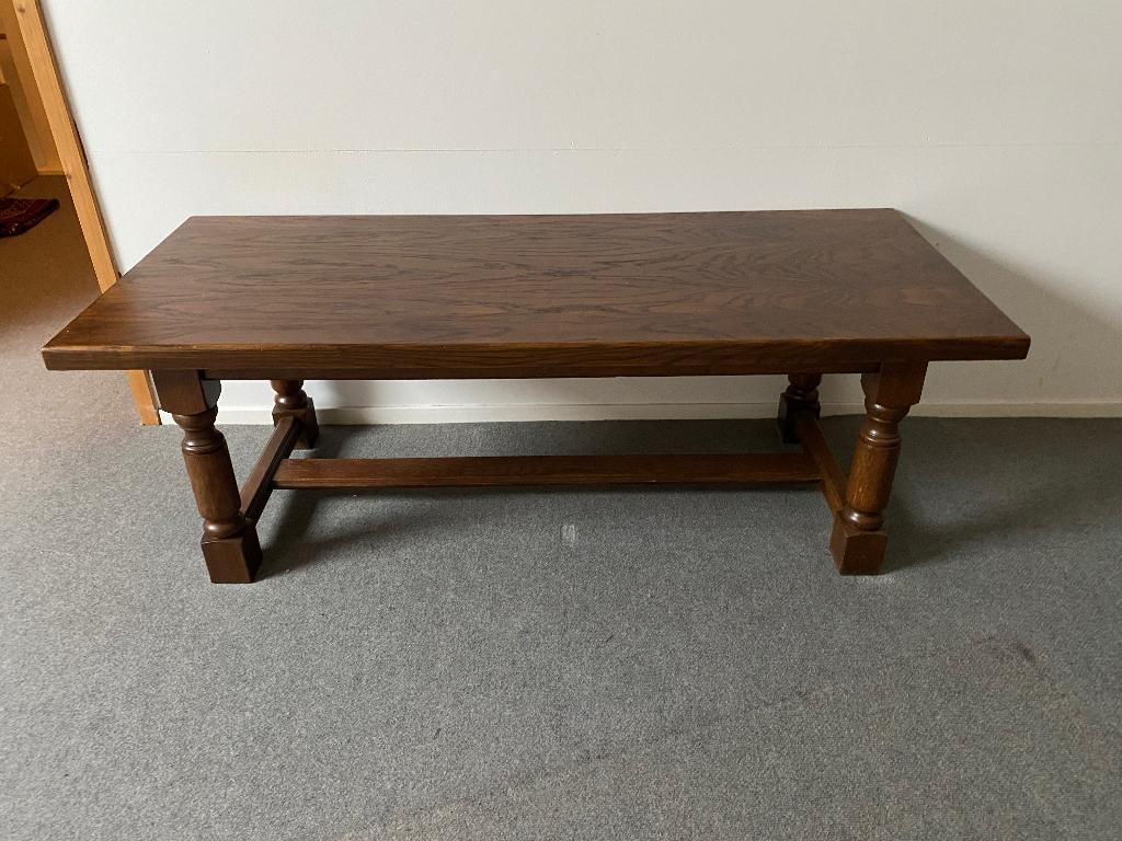 Eiken (donkerbruin) salontafel