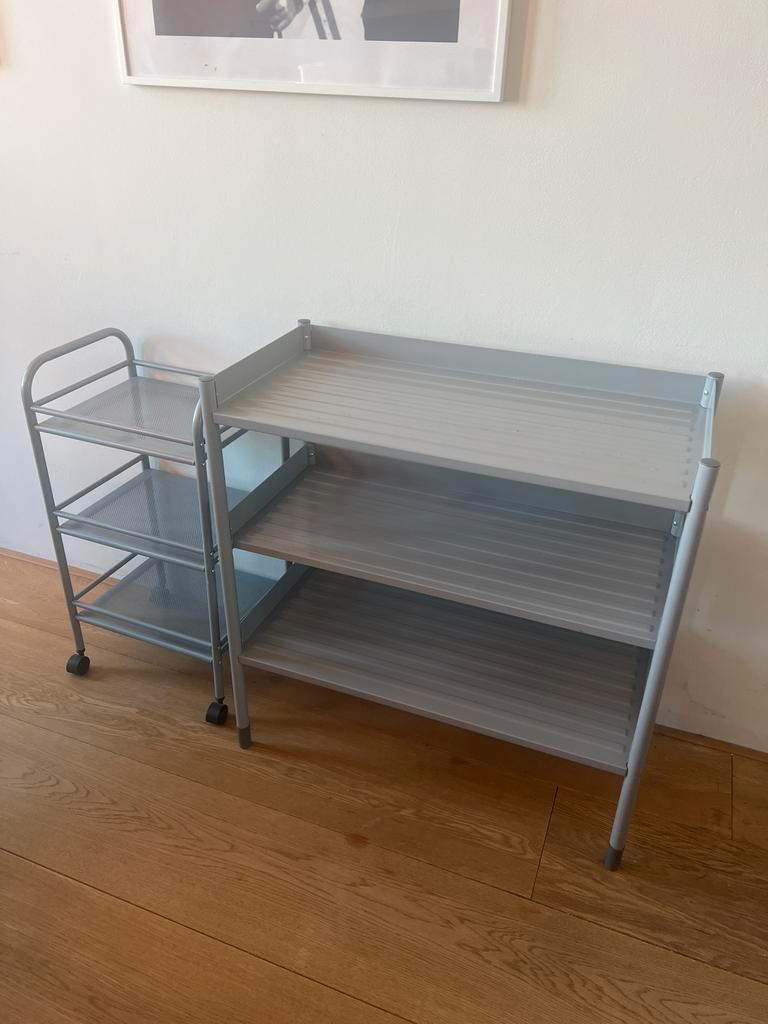 Pick-up today! Metalen rek en trolley