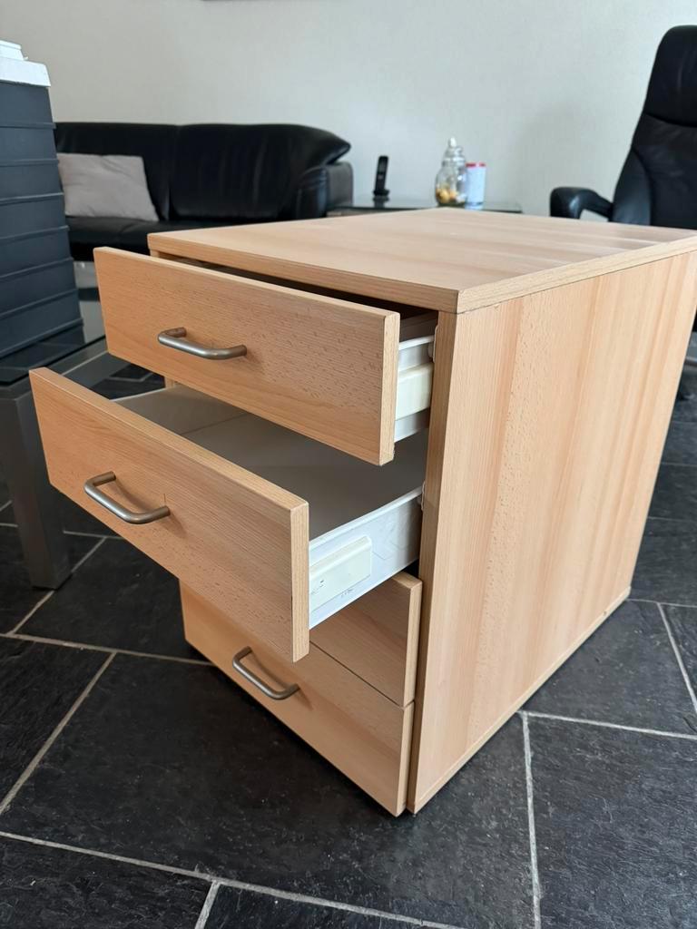 Ladekastje voor bureau