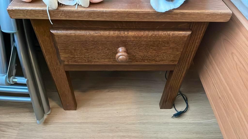Slaapkamer commode en nachtkastje