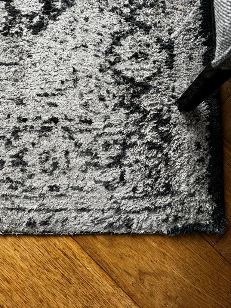 Groen/grijs vloerkleed - gratis af te halen