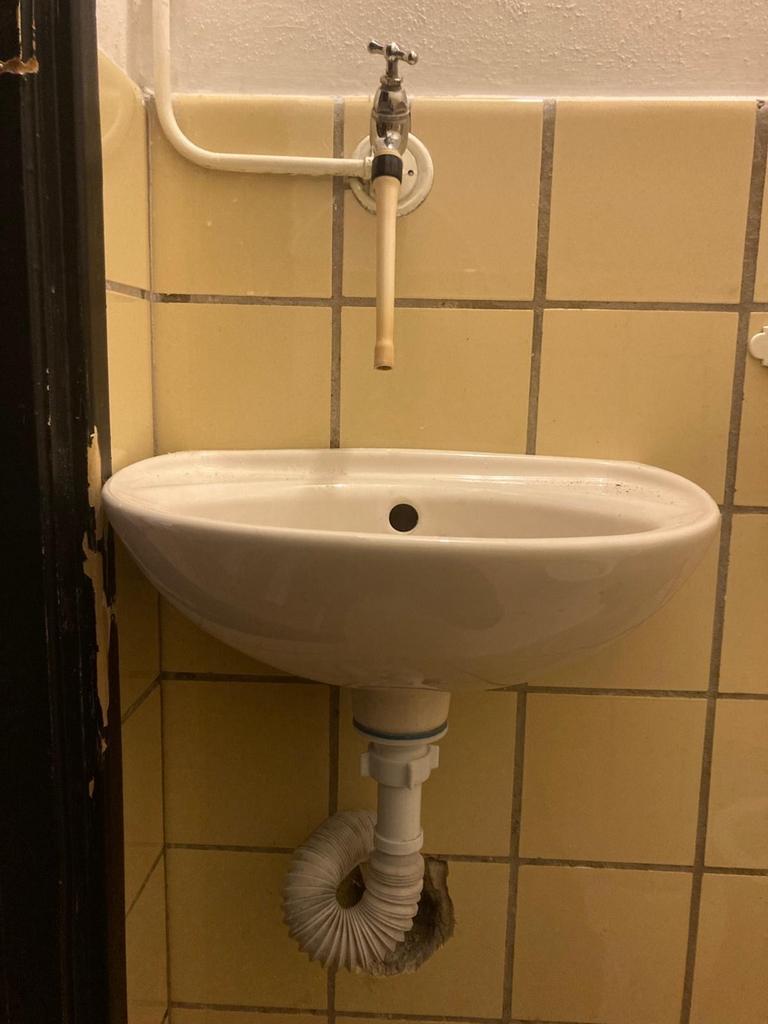 Wastafel - Ideaal voor kleine ruimtes!