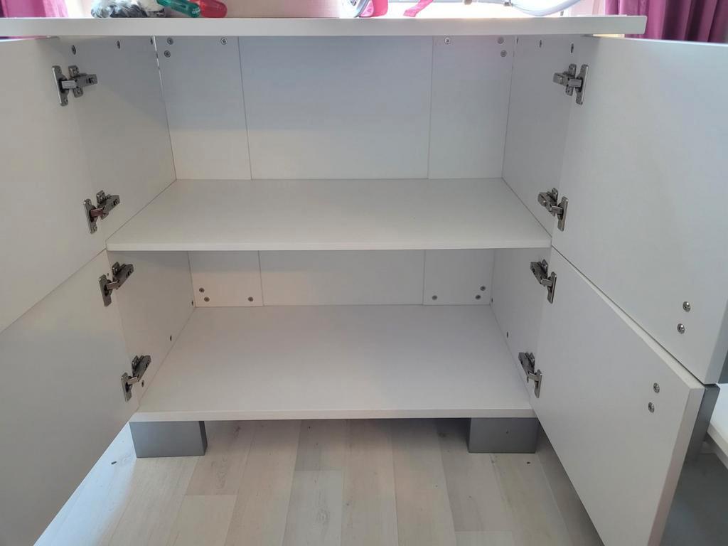 GRATIS! Kinderkamer Kledingkast & Commode - Opa & Oma Tip!